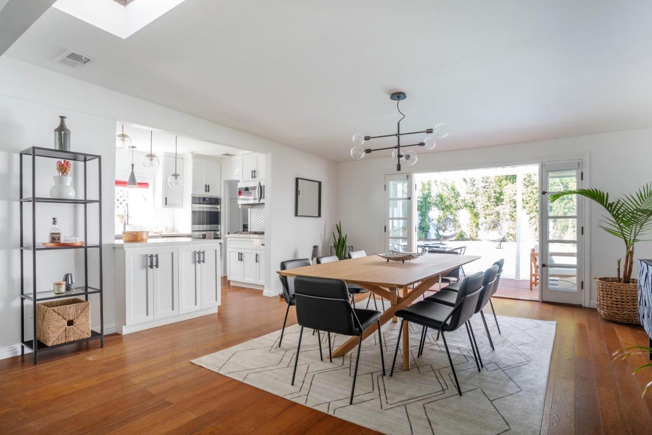 Enchanting Sherman Oaks Home With Pool Permit #Hsr Two One Zero Zero 2605 Los Angeles Luaran gambar